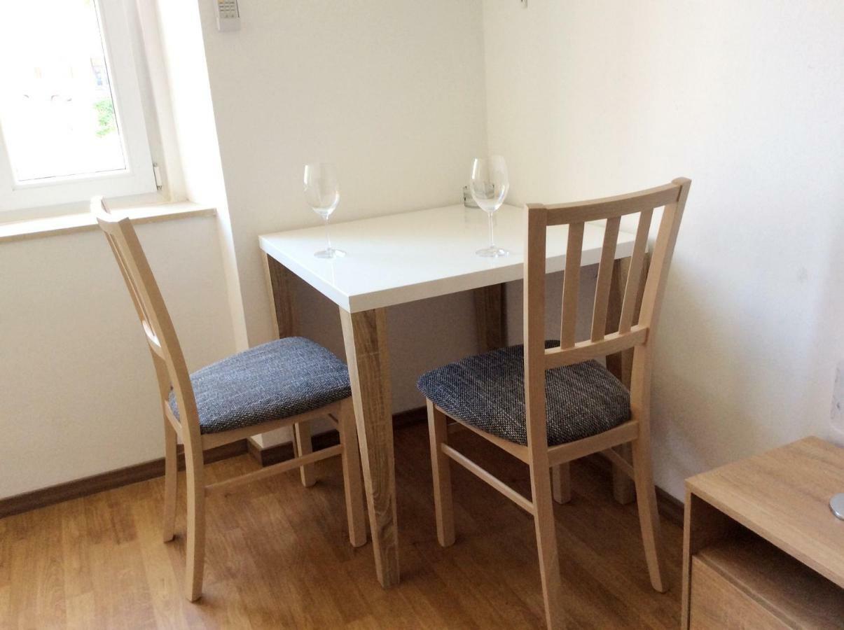 Apartamento Studio Apartman Klara *